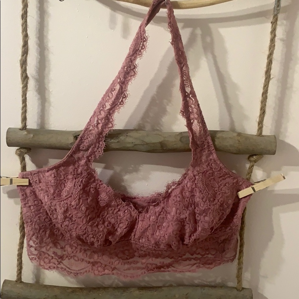Medium Aerie Halter Bralette